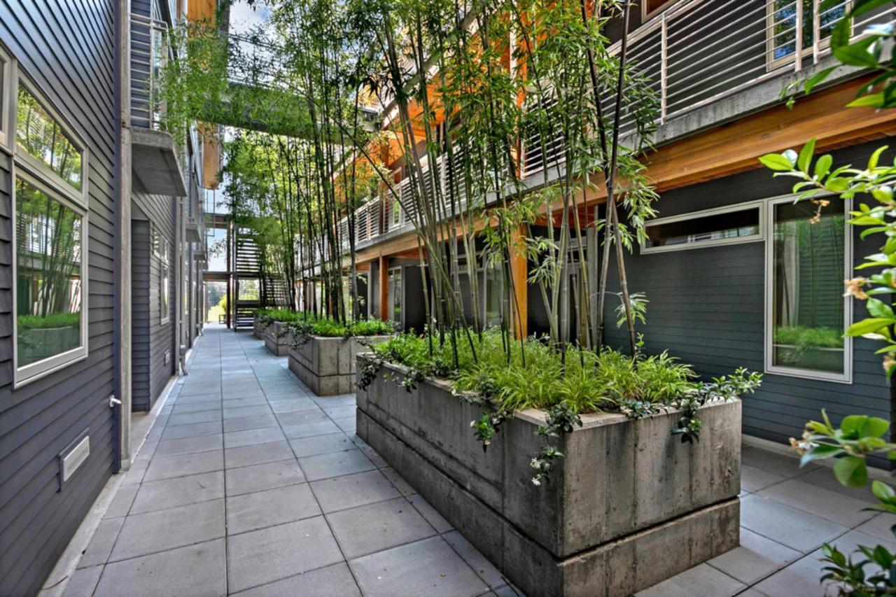 One Mississippi Ave - Adventures In Portland!